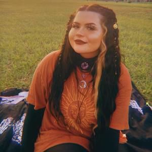 Meet your Posher, Shelsea